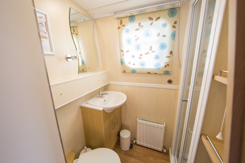 Bathroom Lautrec 4 Classic Narrowboat