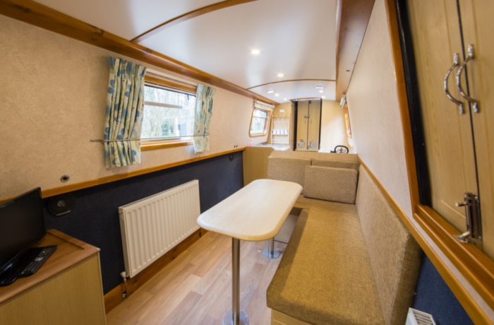Living Room Princess 2 Classic Narrowboat
