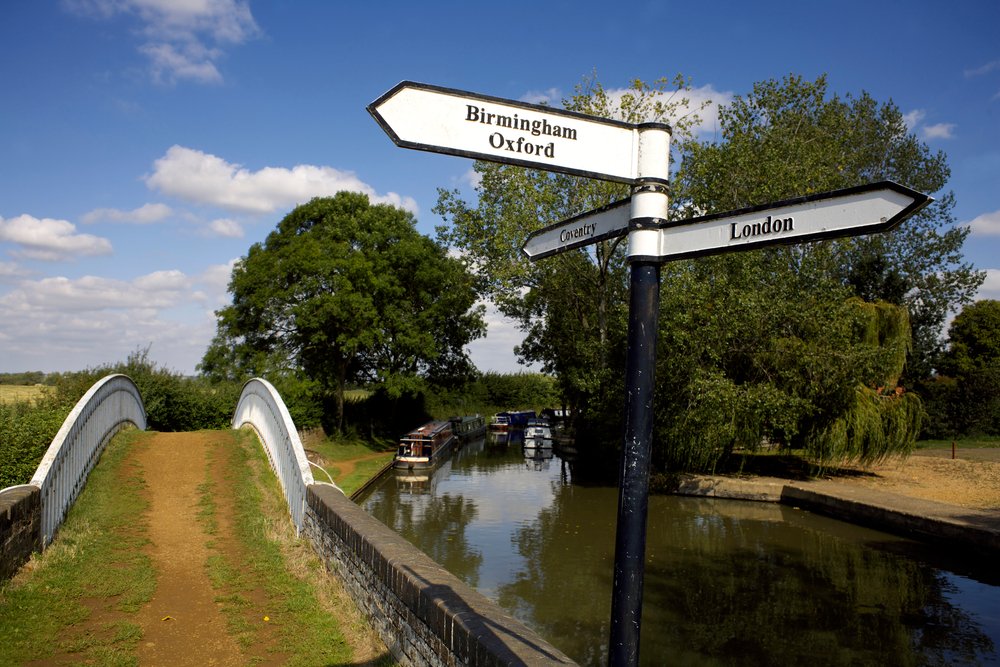 Oxford Canal junction sign